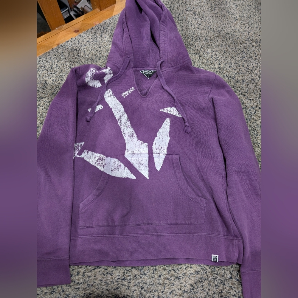 Size M Roxy Hoodie